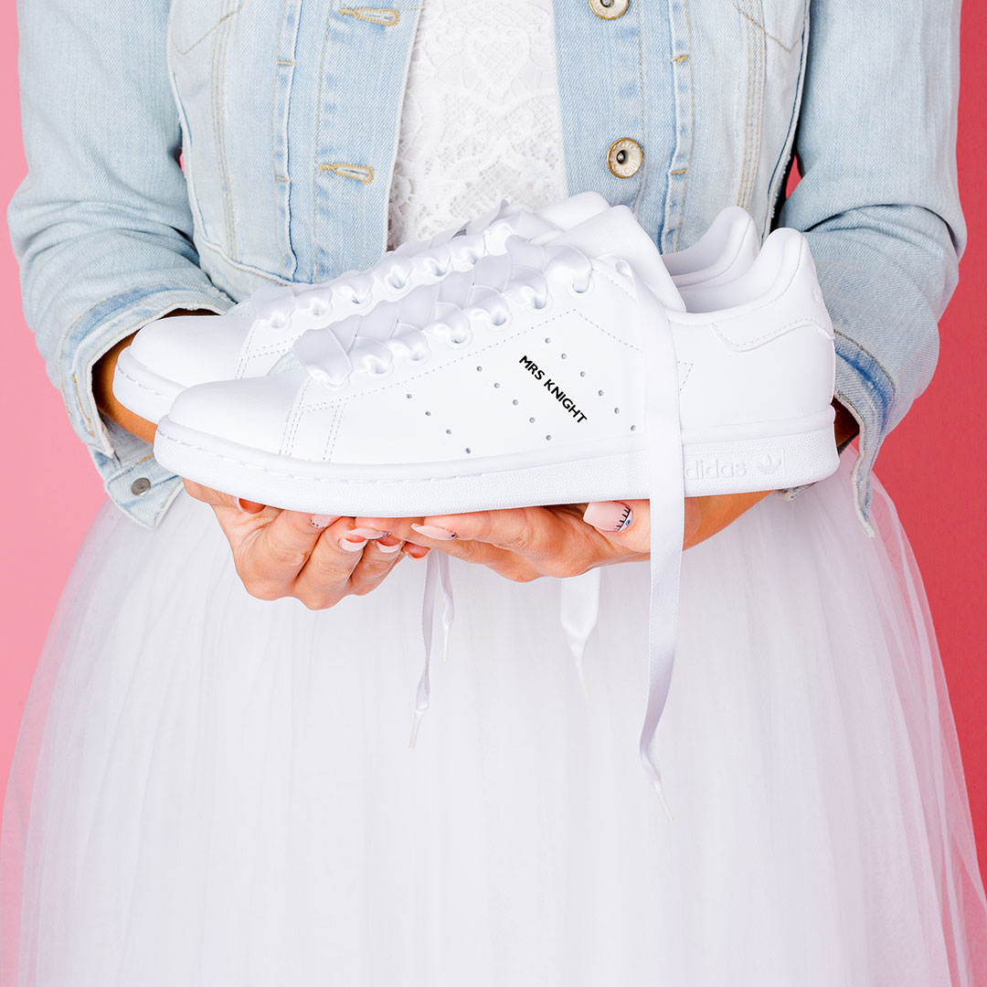 Menos tapa Meandro Adidas Personalisable Custom Trainers l Bride & Groom Wedding Kicks